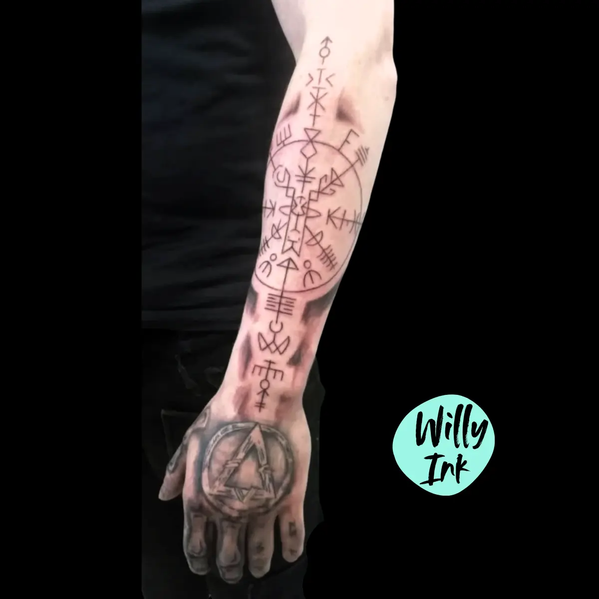 tatouage viking bras lyon